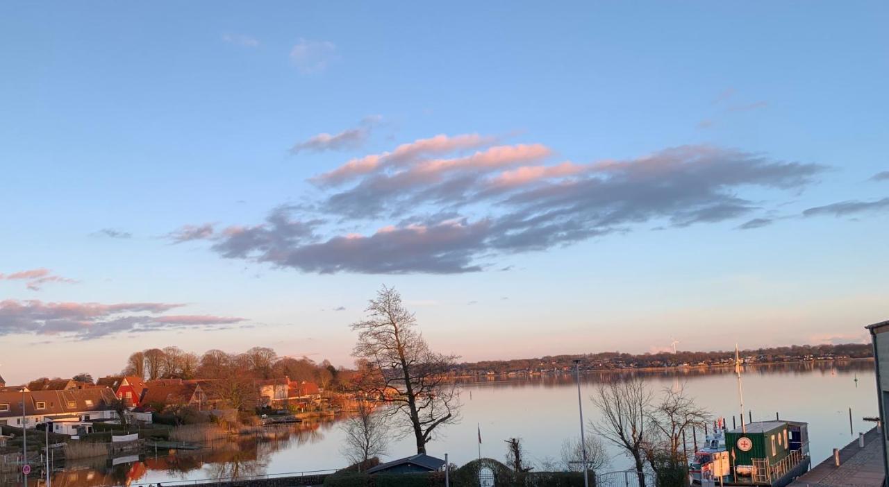 Das Kleine Hotel Schleiblick Schleswig Exteriör bild